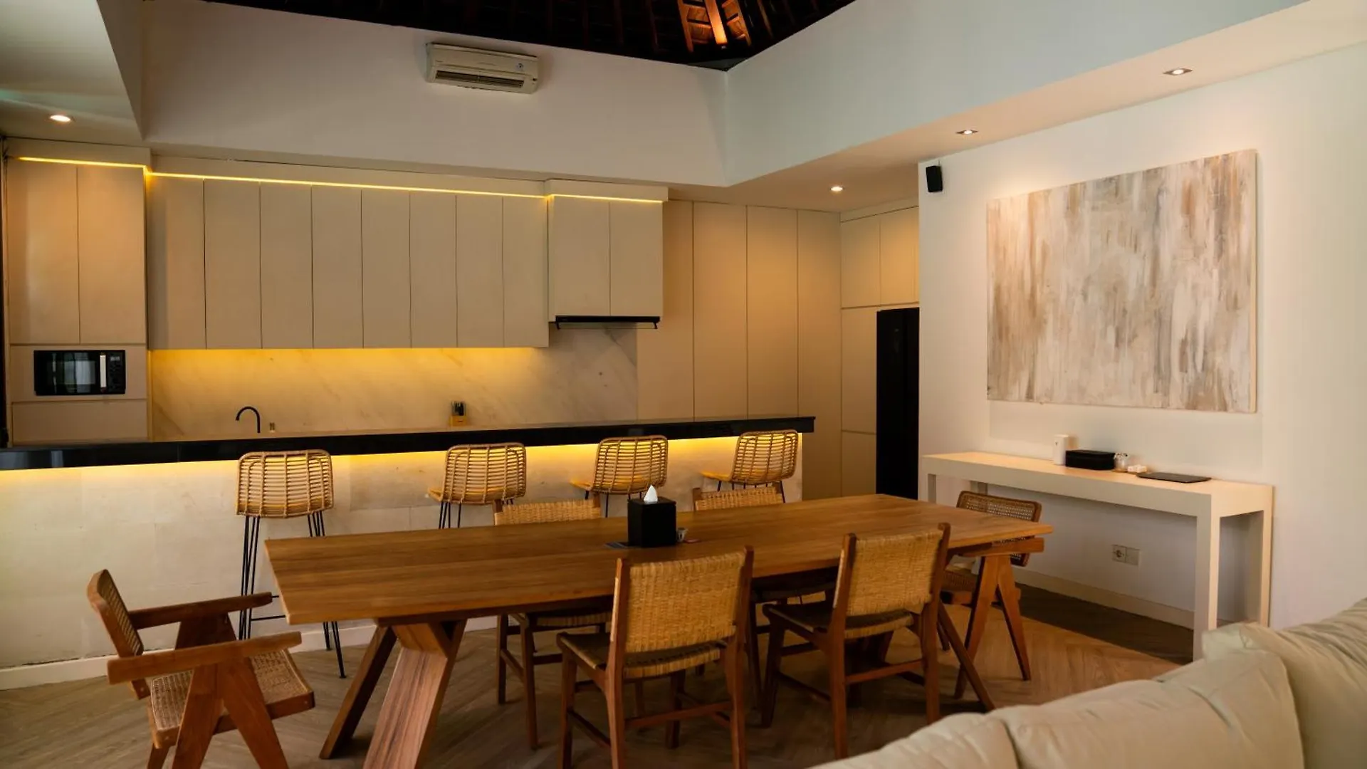 Villa Nata チャングー インドネシア